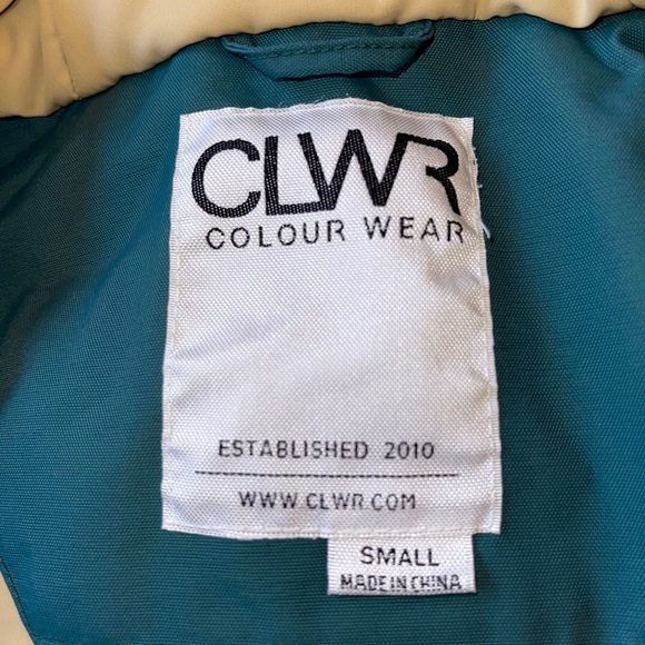 Ski/Snowboard Jacket - Small - Picture 2 of 3